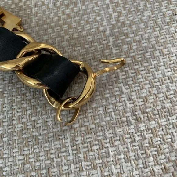 CHANEL VINTAGE BELT/NECKLACE - Picture 6 of 8